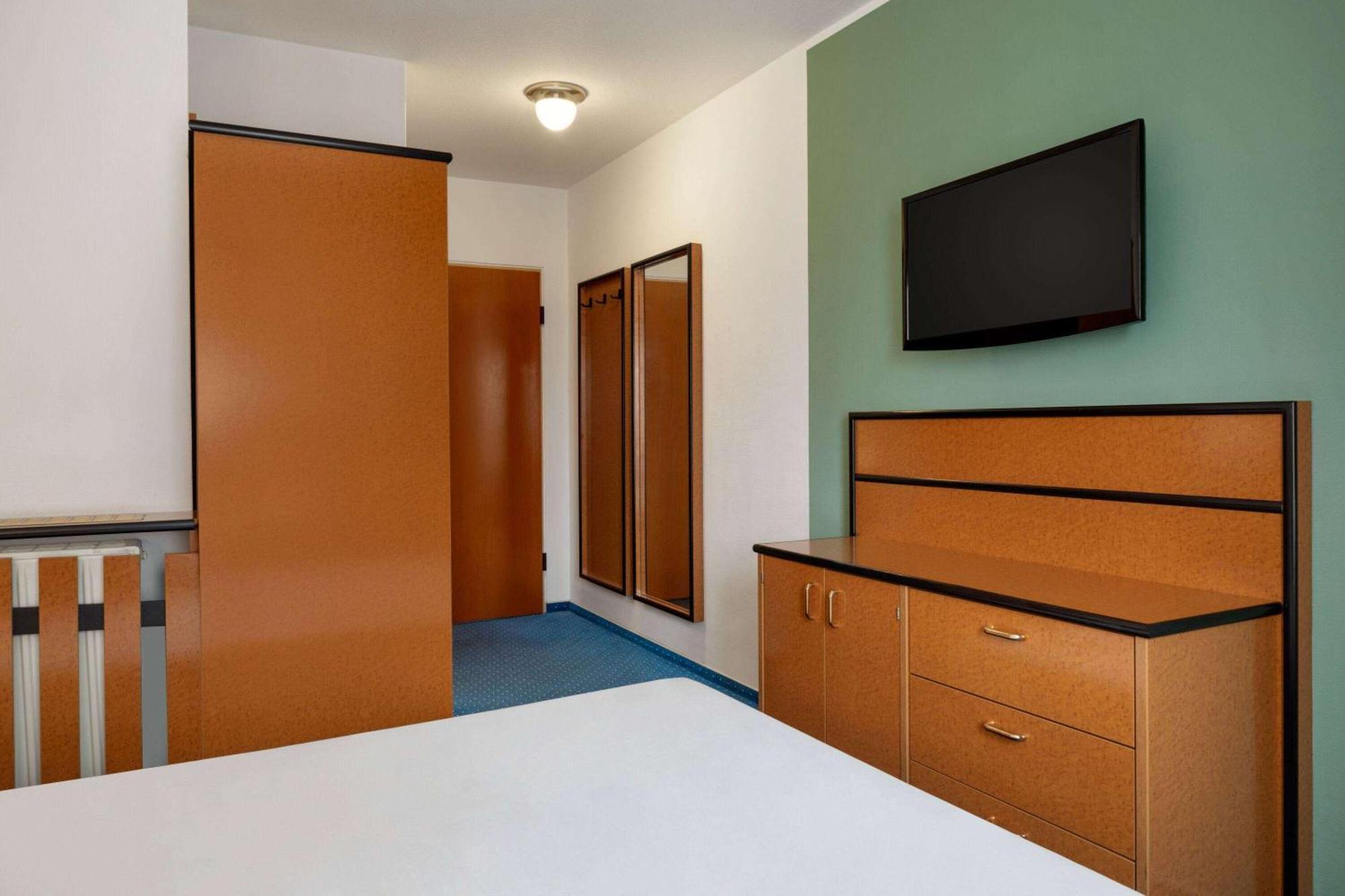 Aspire Frankfurt Airport, Trademark Collection By Wyndham Отель 3*