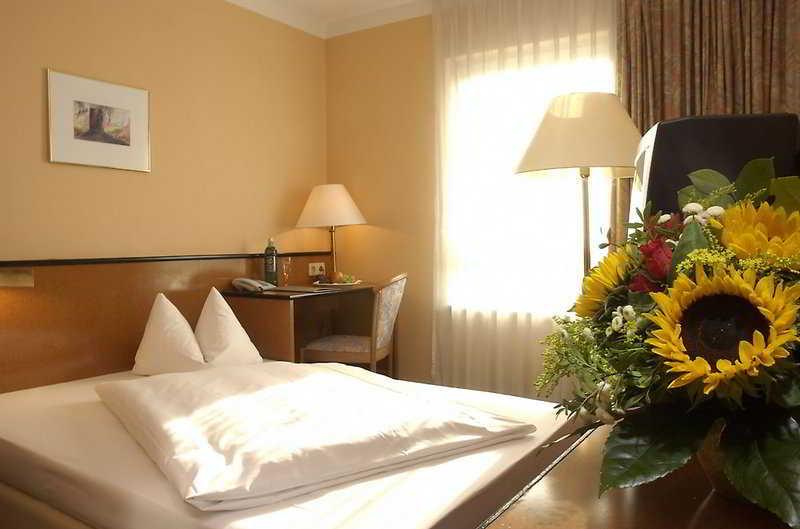 Aspire Frankfurt Airport, Trademark Collection By Wyndham 3*